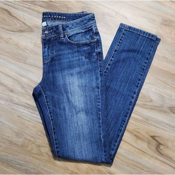 🔹️Lauren Conrad Blue Distressed Skinny Jeans Size 6/28 - Picture 2 of 10
